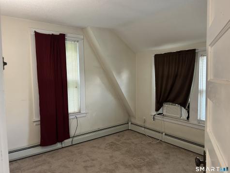 27 Harker Avenue Waterbury CT 06705