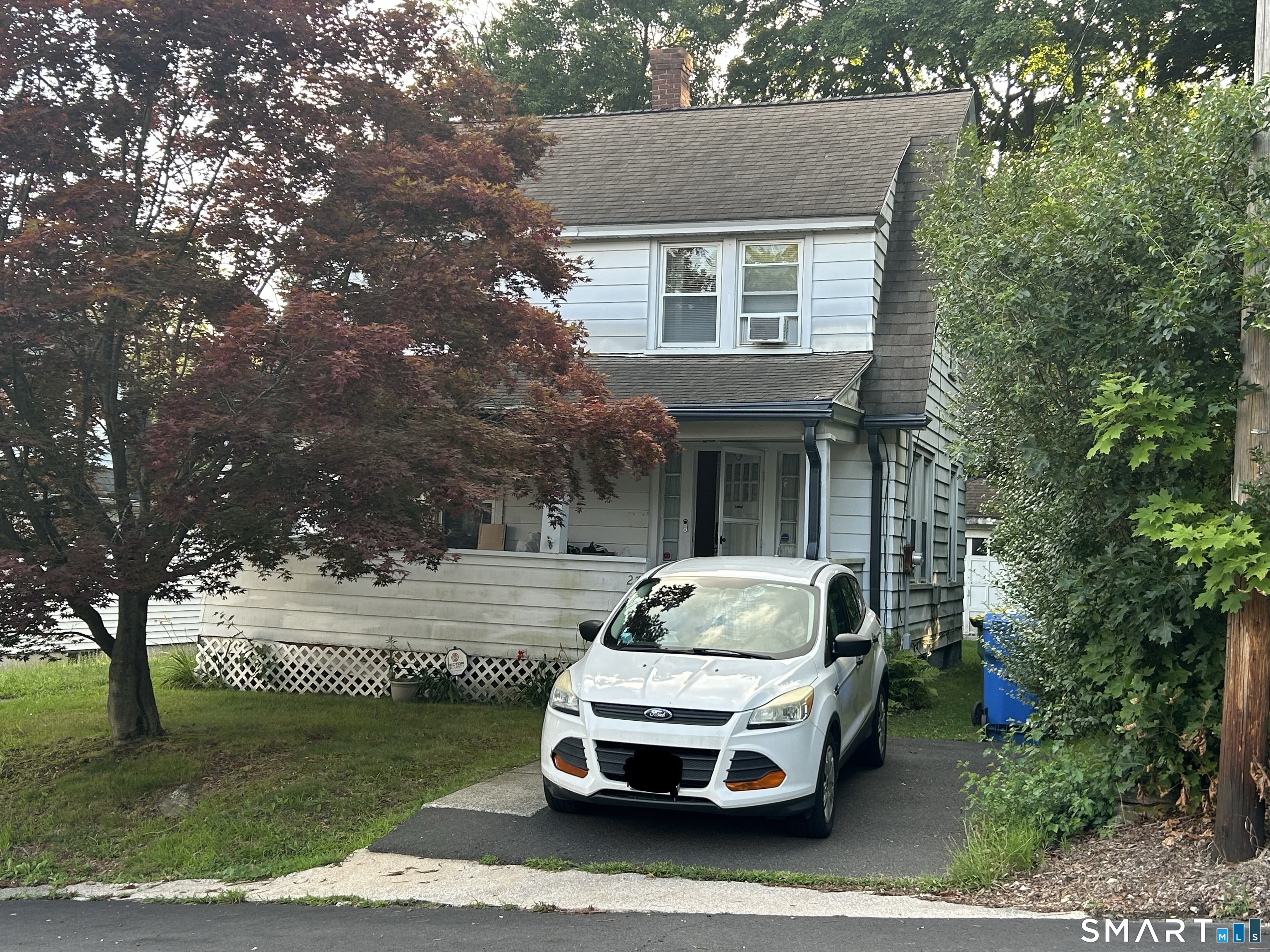 27 Harker Avenue Waterbury CT 06705