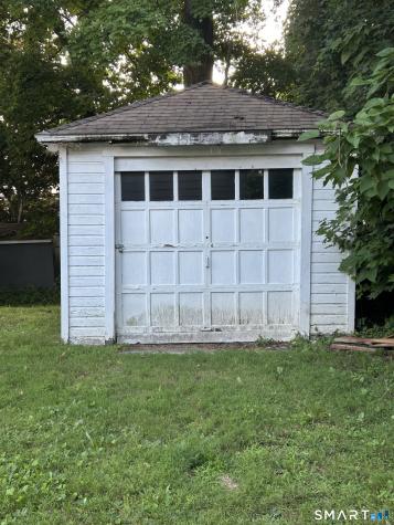 27 Harker Avenue Waterbury CT 06705