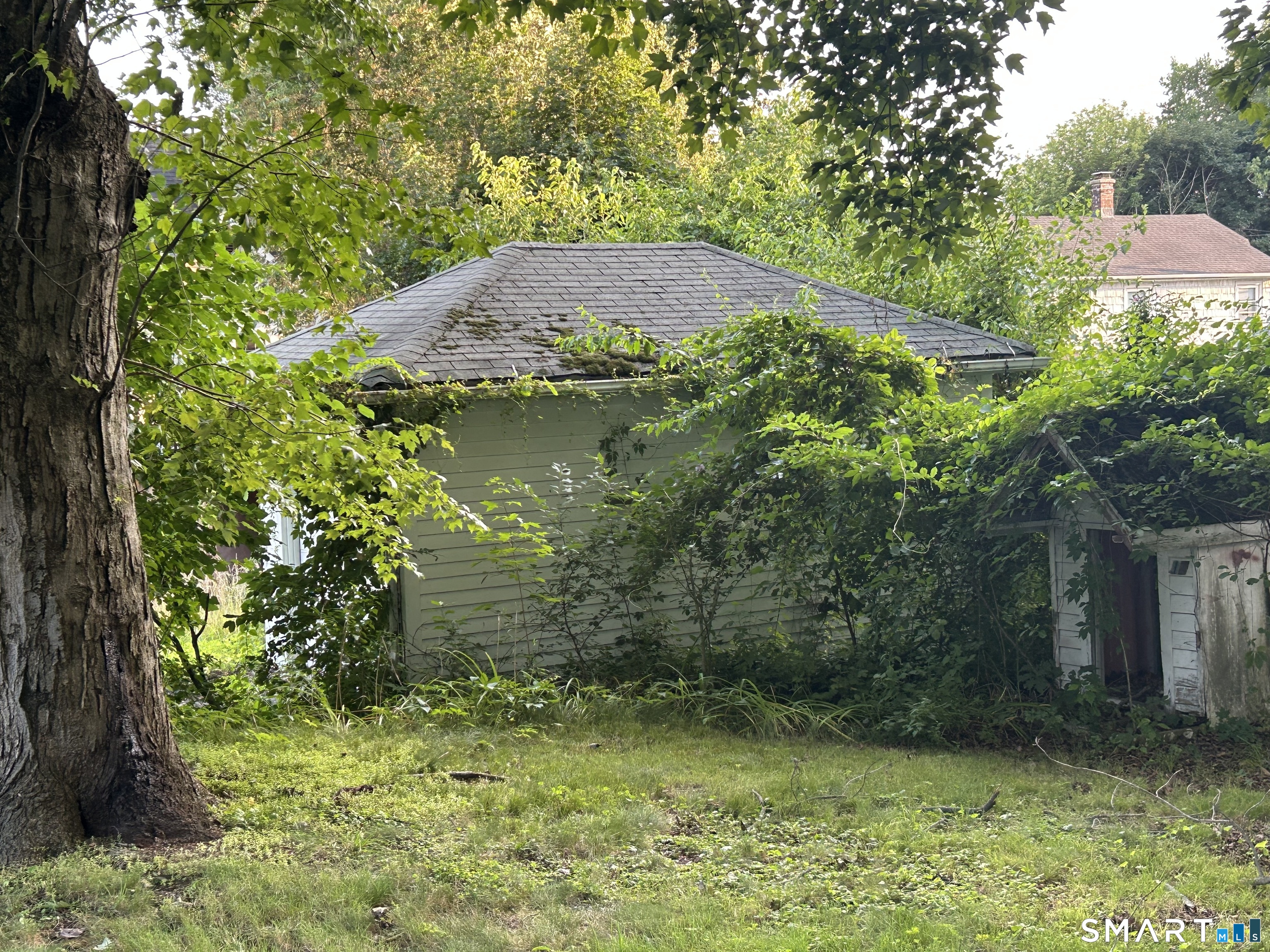 27 Harker Avenue Waterbury CT 06705