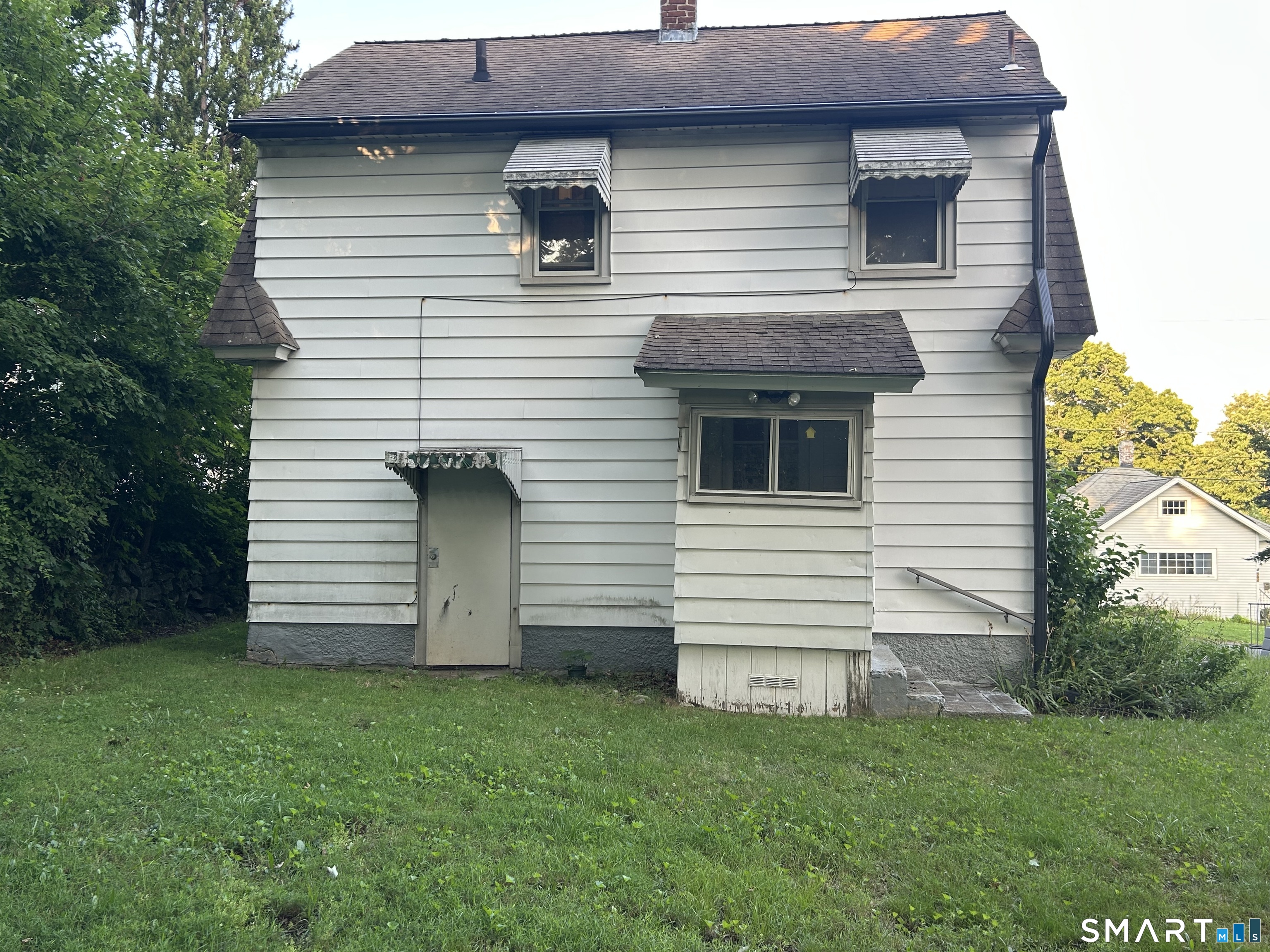 27 Harker Avenue Waterbury CT 06705