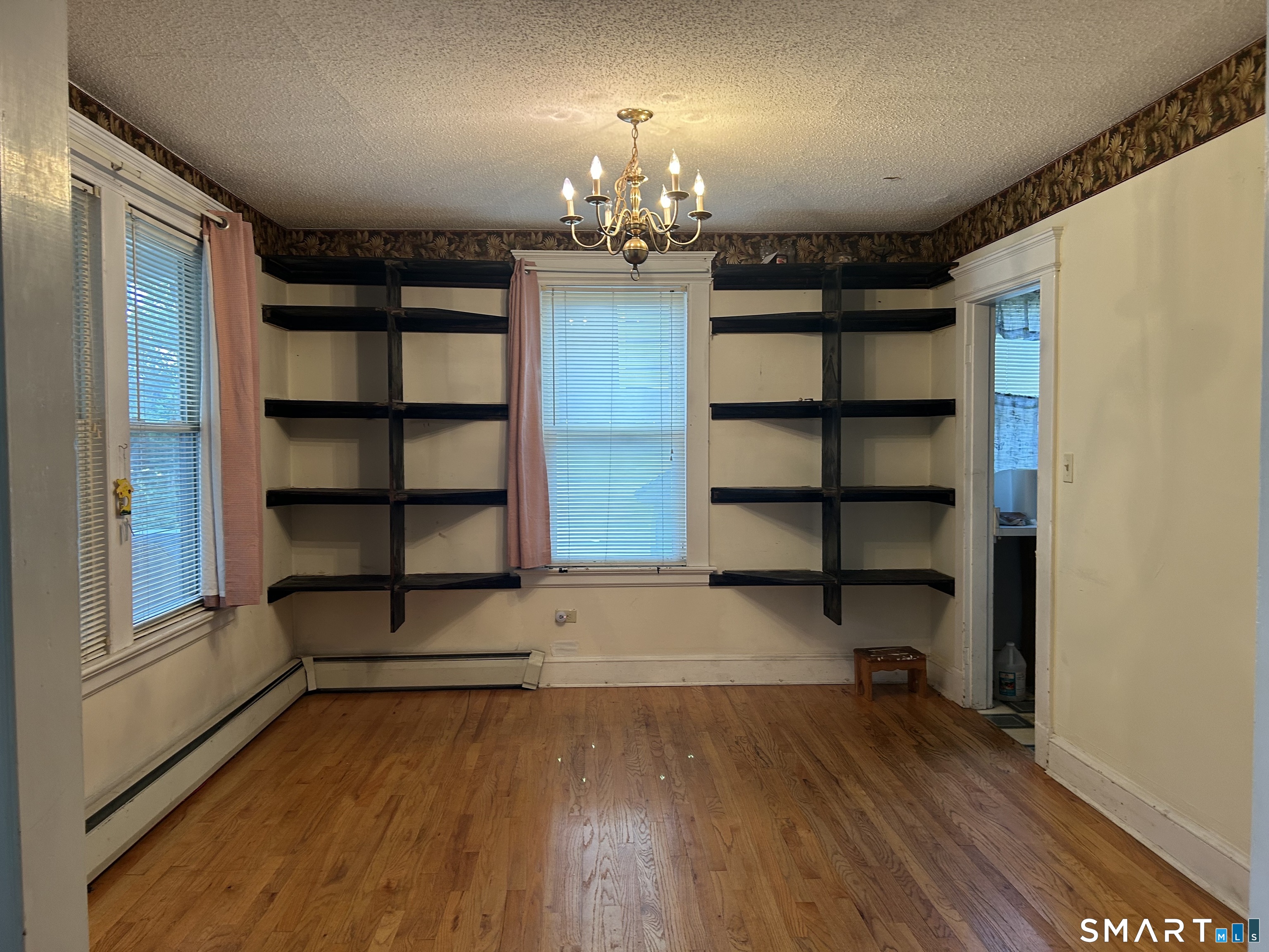27 Harker Avenue Waterbury CT 06705