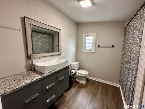 10 Inverness Lane Middletown CT 06457