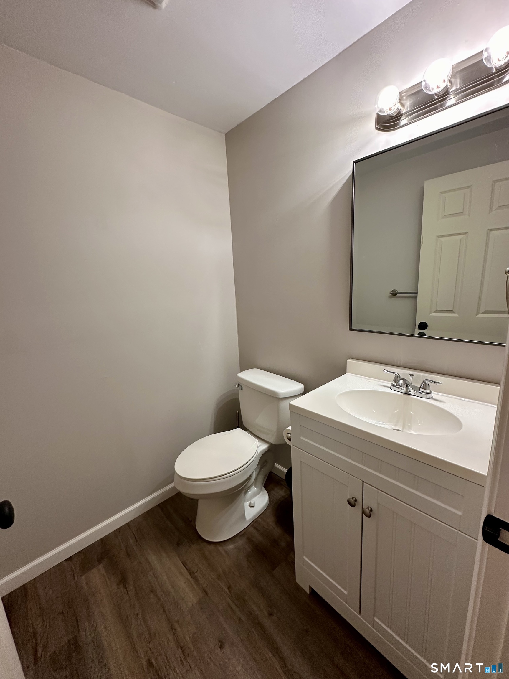 10 Inverness Lane Middletown CT 06457