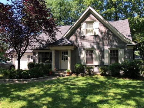 146 Chelsea Street Fairfield CT 06824