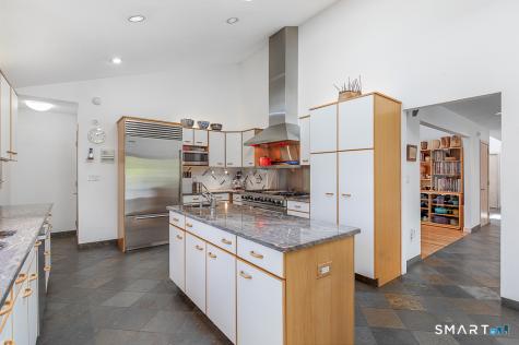 54 Rock Hill Road Woodbridge CT 06525