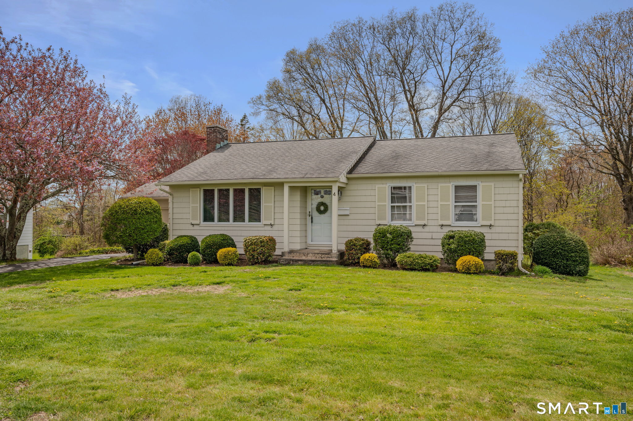4 Champlin Hill Court East Lyme CT 06357
