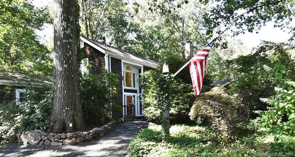 946 Dunbar Hill Road Hamden CT 06514