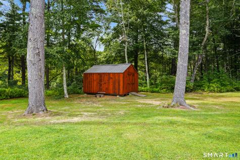 6 Pine Valley Drive Voluntown CT 06384