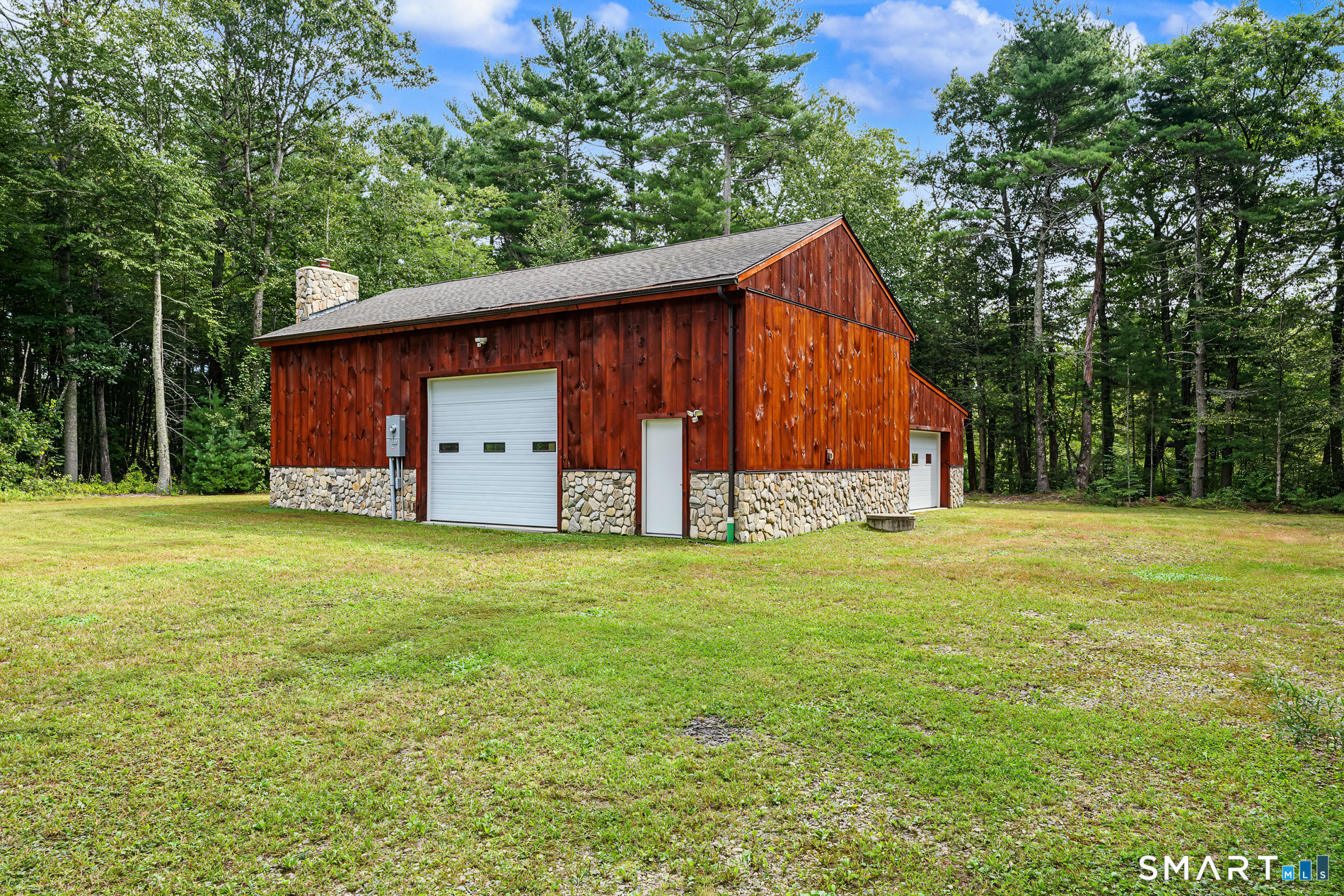 6 Pine Valley Drive Voluntown CT 06384
