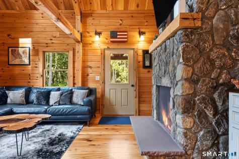 6 Pine Valley Drive Voluntown CT 06384