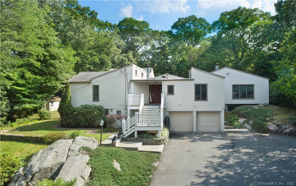 12 Thistle Lane Greenwich CT 06831