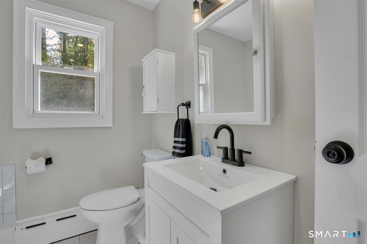 961 Middlebury Road Middlebury CT 06762