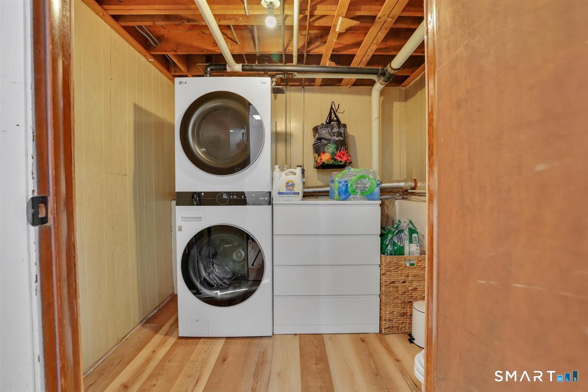 961 Middlebury Road Middlebury CT 06762