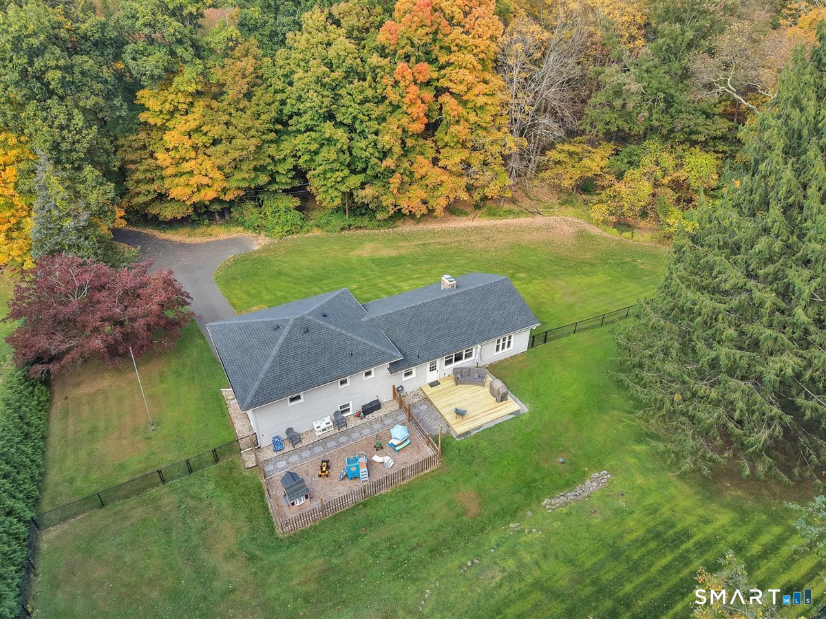 961 Middlebury Road Middlebury CT 06762