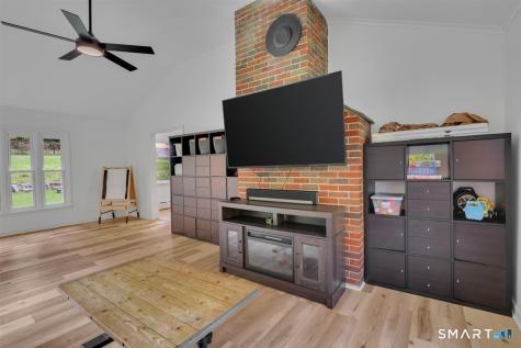 961 Middlebury Road Middlebury CT 06762