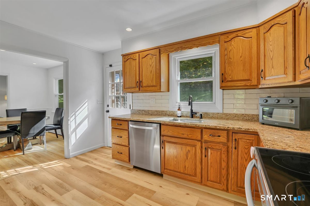 961 Middlebury Road Middlebury CT 06762