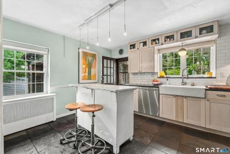 60 Broadbridge Road Bridgeport CT 06610
