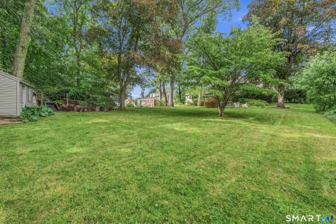 60 Broadbridge Road Bridgeport CT 06610