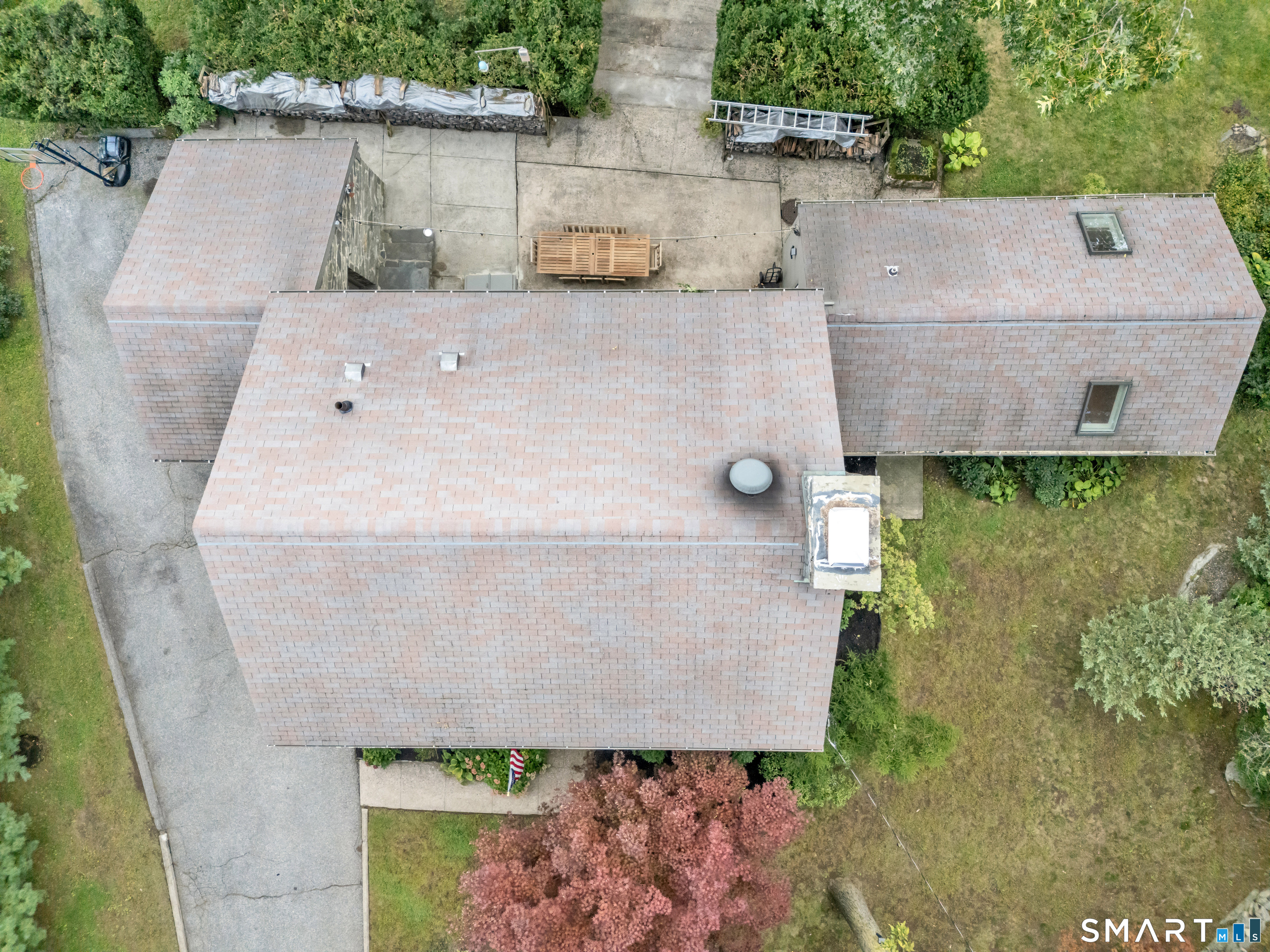 60 Broadbridge Road Bridgeport CT 06610