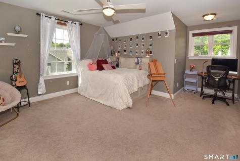 151 Longview Drive Manchester CT 06040