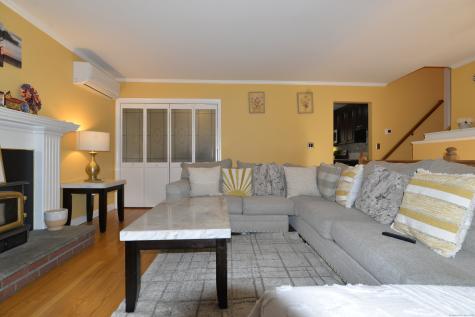 18 Clearbrook Road Danbury CT 06811