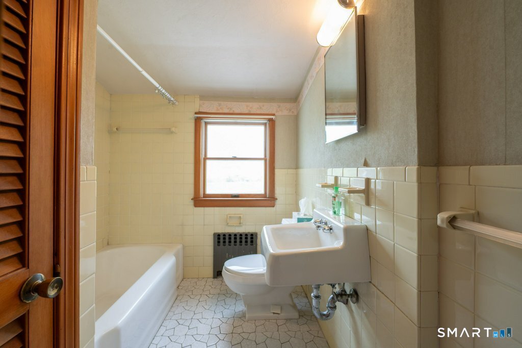 344 West Street Southington CT 06479