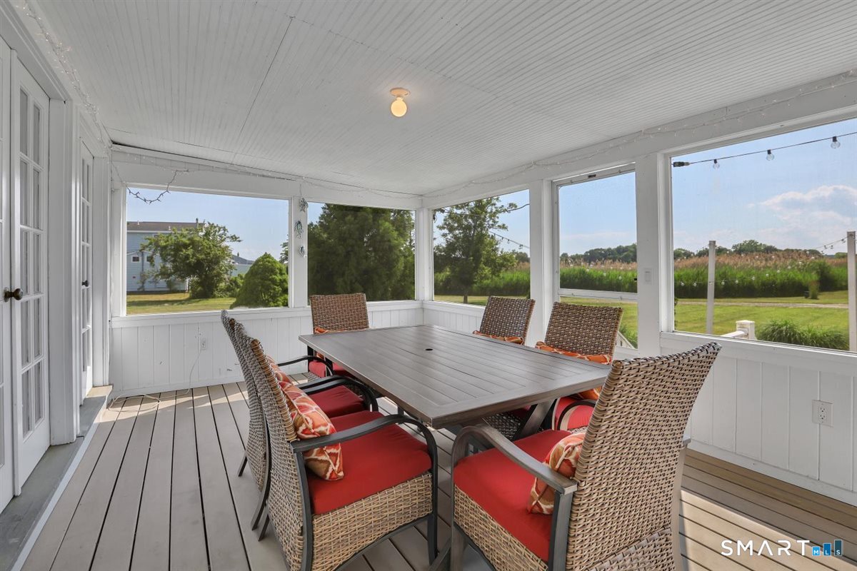33 Seaside Avenue Guilford CT 06437