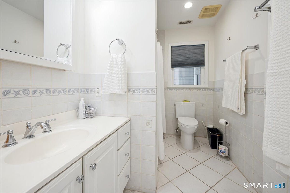 293 Bouton West Street Stamford CT 06907