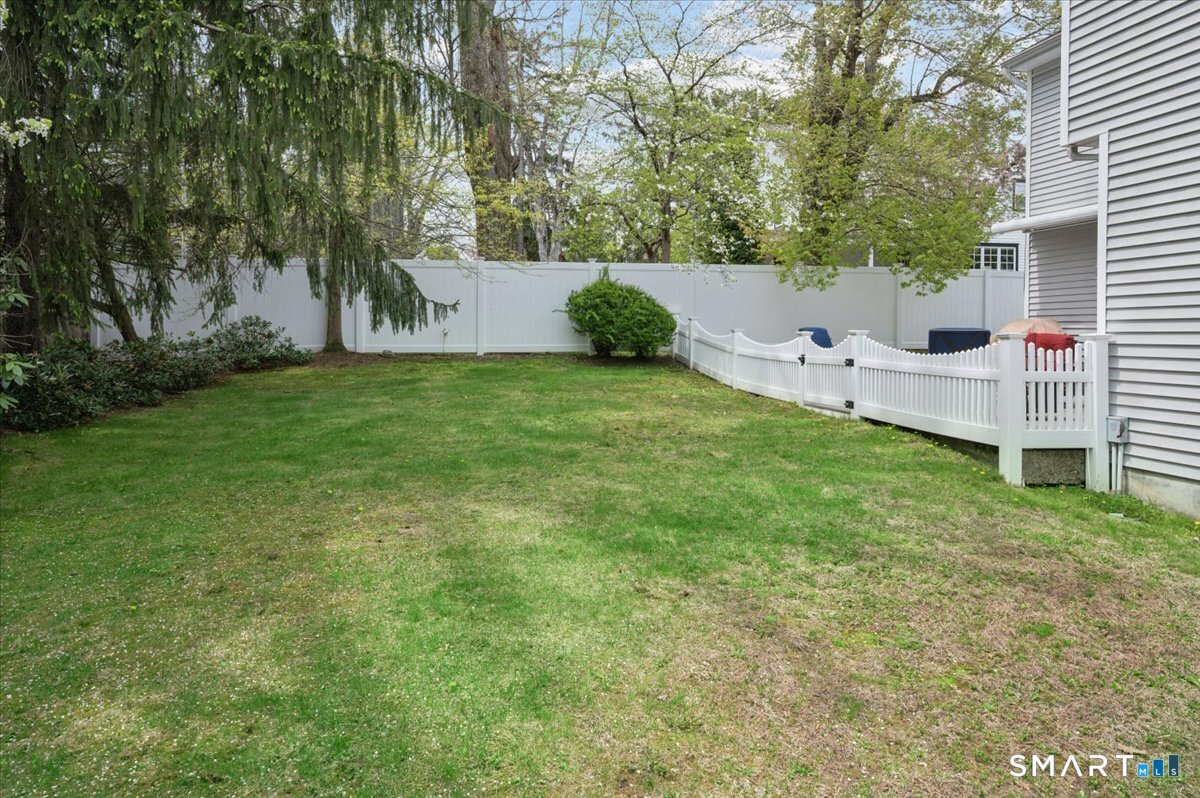 293 Bouton West Street Stamford CT 06907