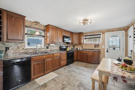 32 Magnolia Drive Enfield CT 06082