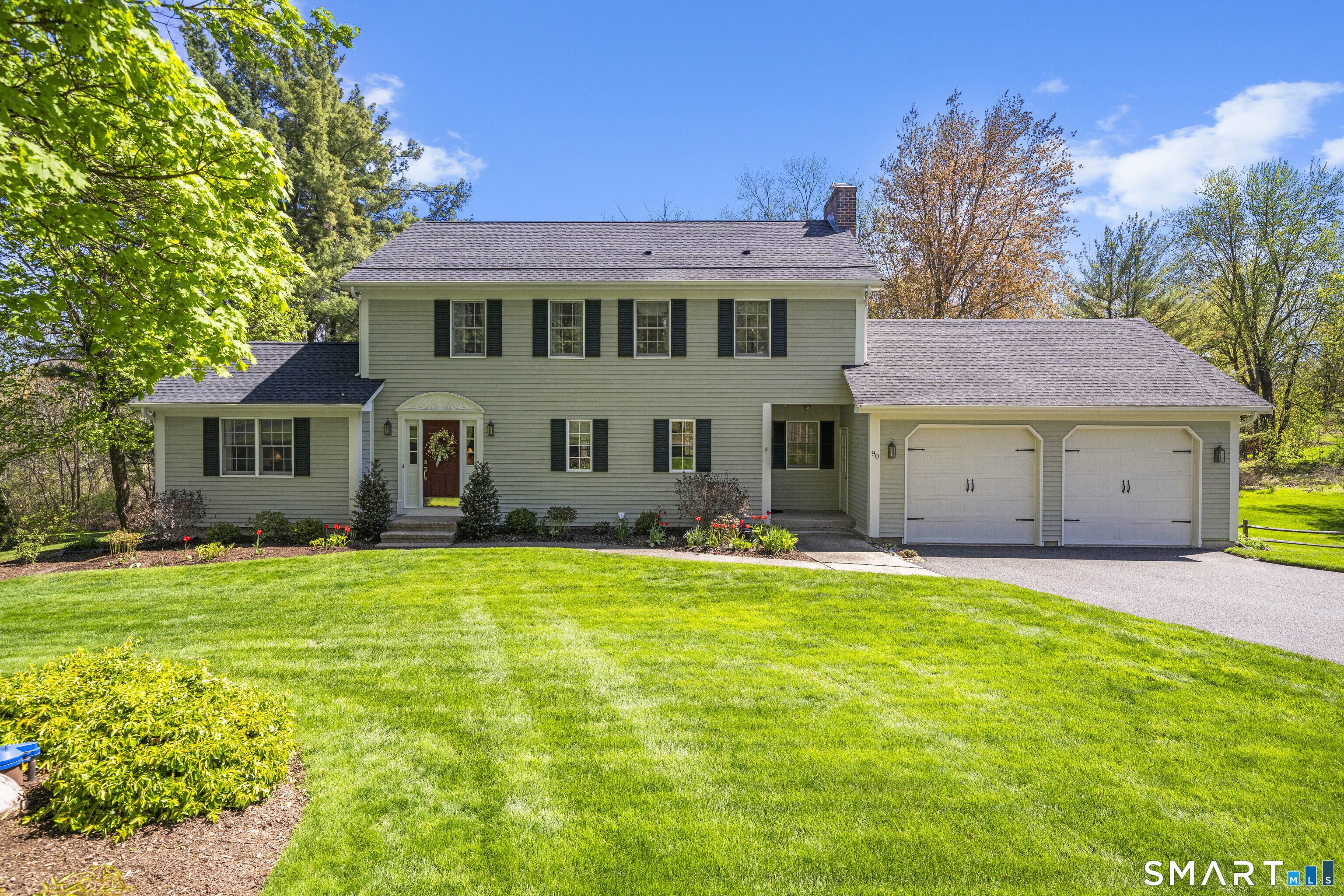 90 Russell Avenue Suffield CT 06078