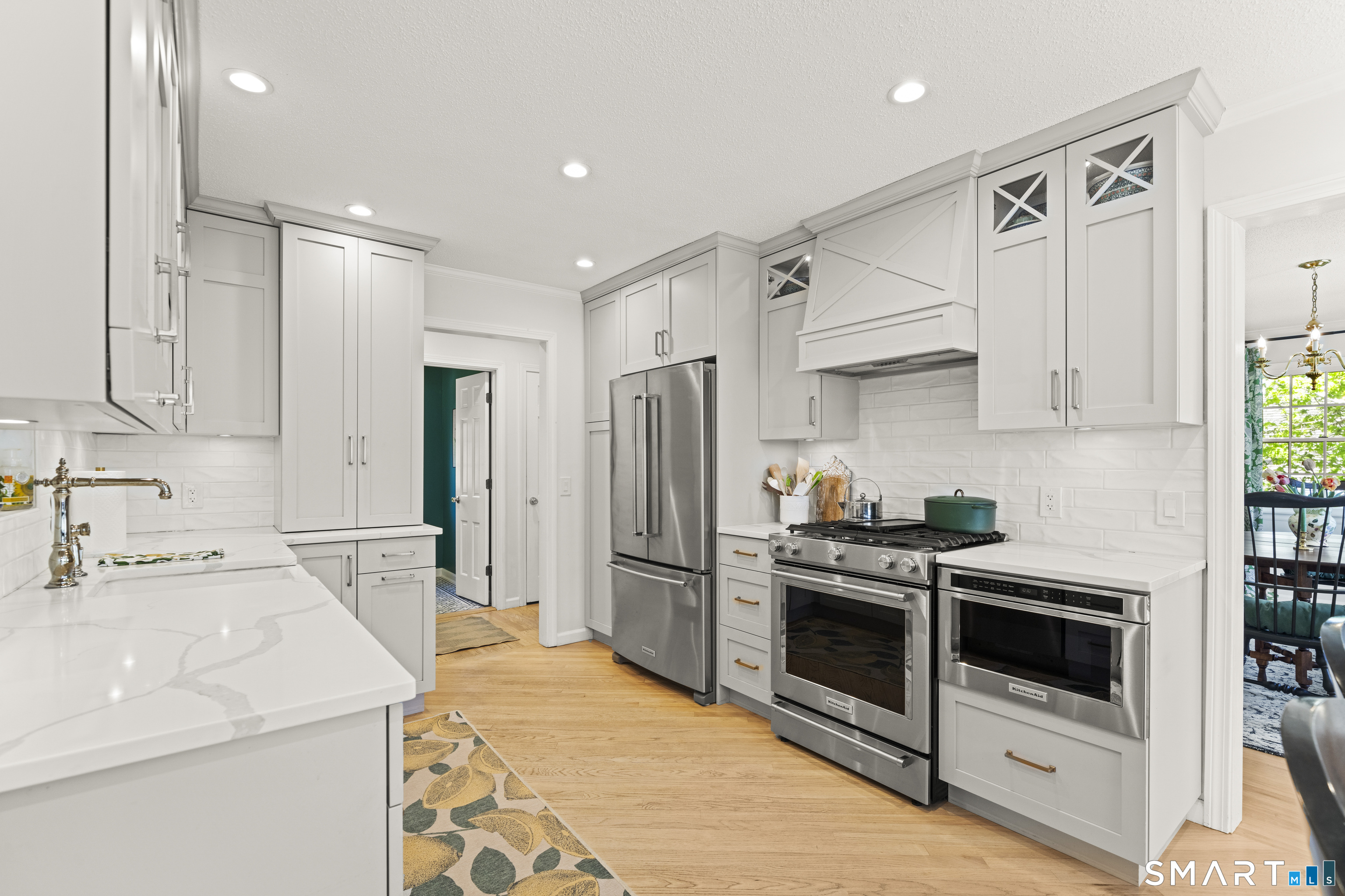 90 Russell Avenue Suffield CT 06078