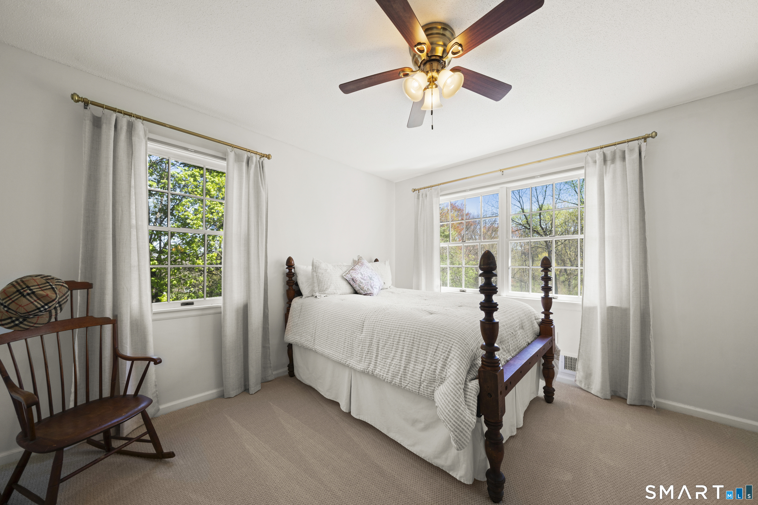 90 Russell Avenue Suffield CT 06078