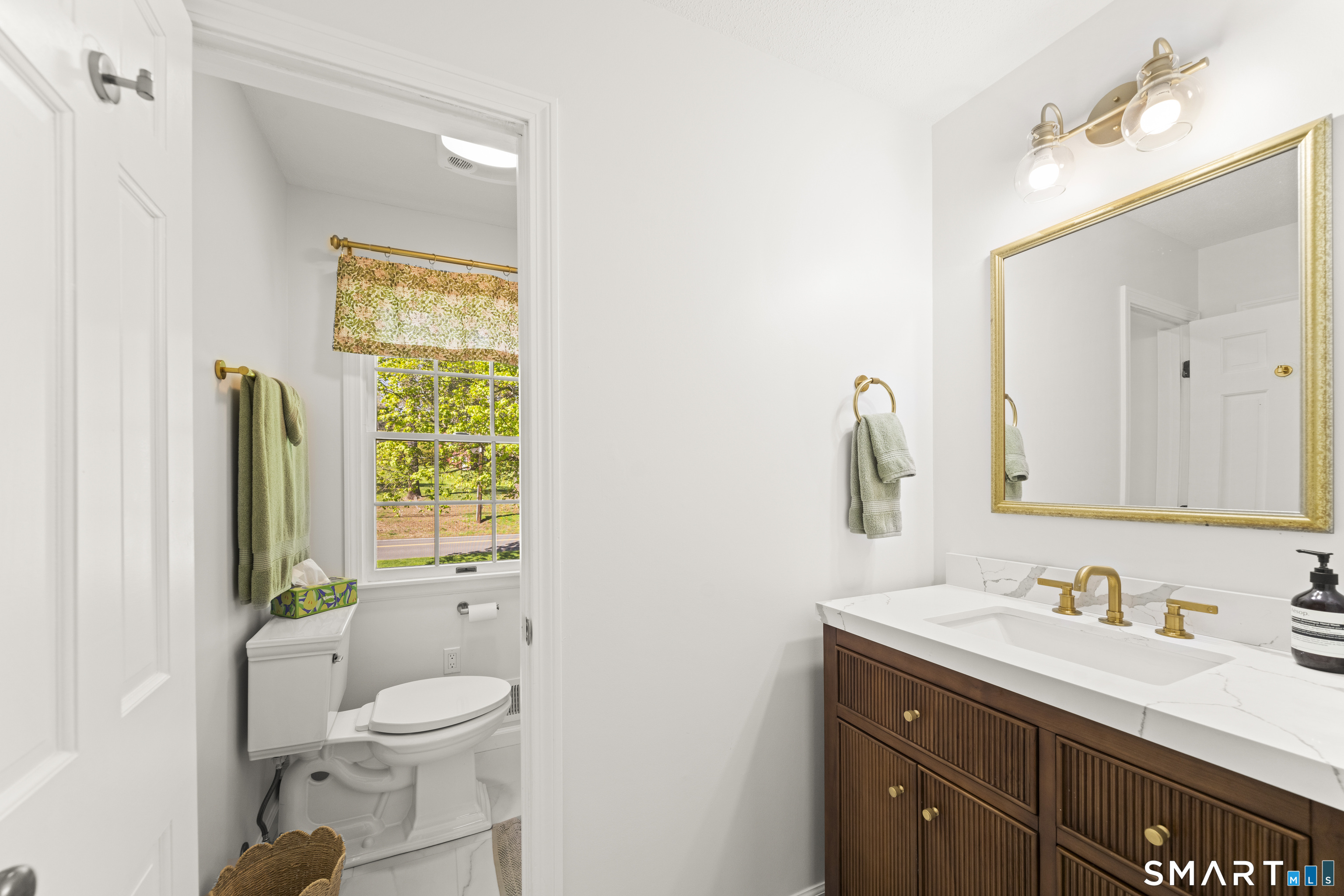 90 Russell Avenue Suffield CT 06078
