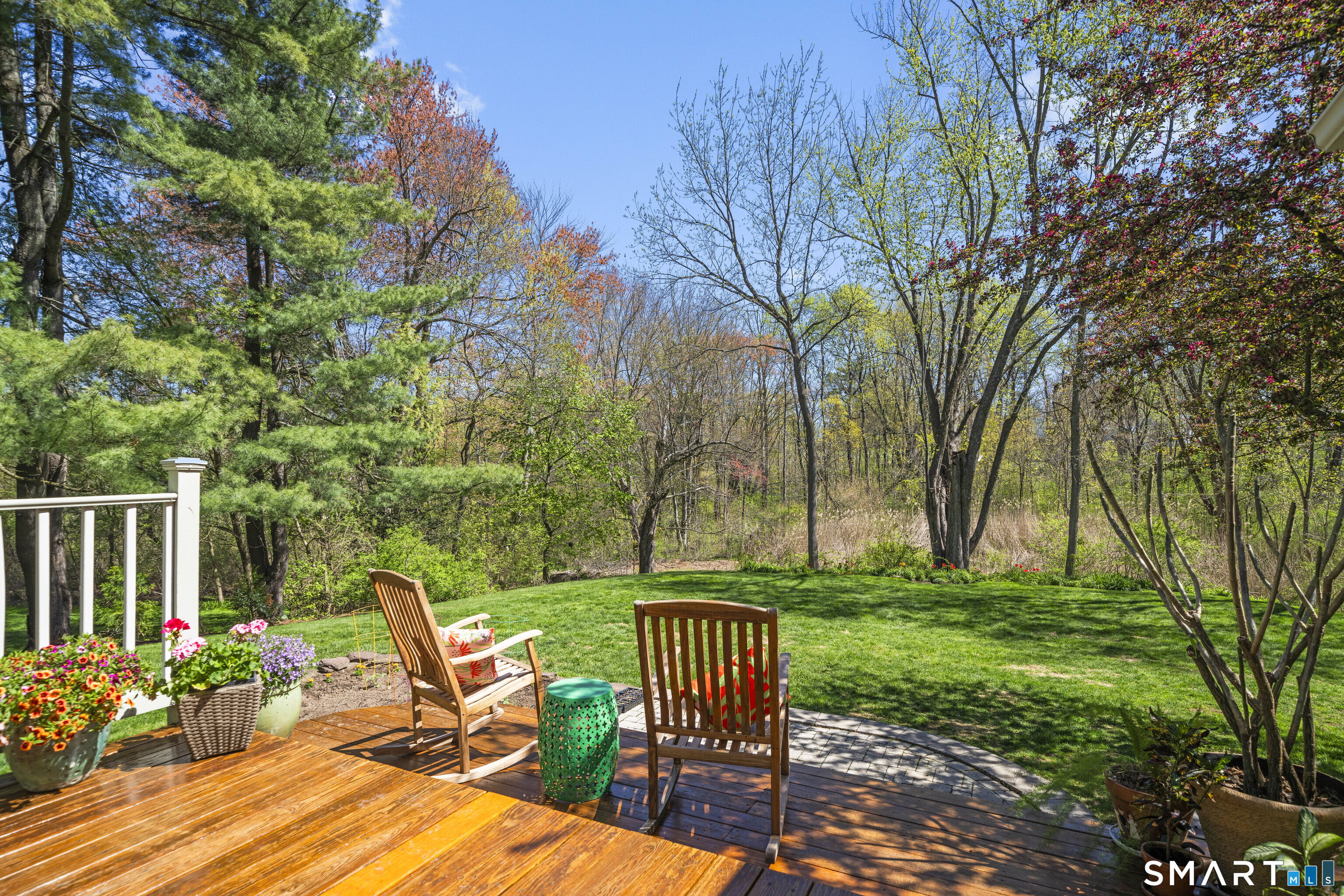 90 Russell Avenue Suffield CT 06078
