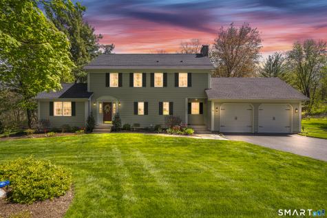 90 Russell Avenue Suffield CT 06078