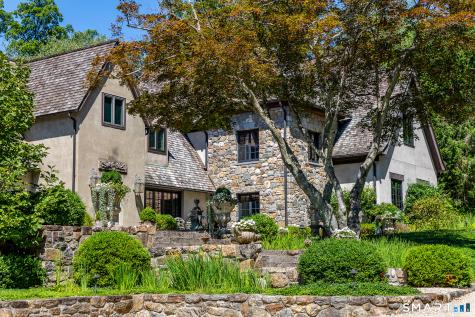 148 Taunton Hill Road Newtown CT 06470