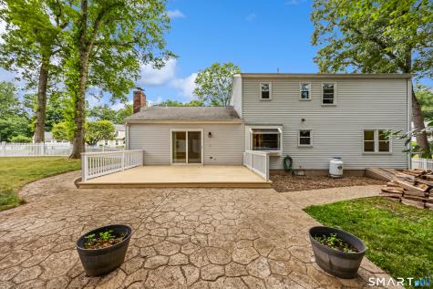 14 Colonial Court Cheshire CT 06410