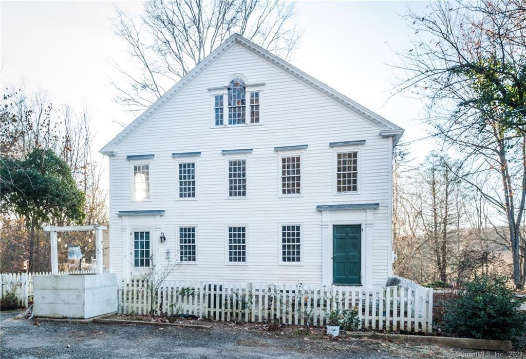 222 Race Hill Road Guilford CT 06437