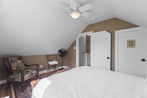 1189 Pequot Trail Stonington CT 06378