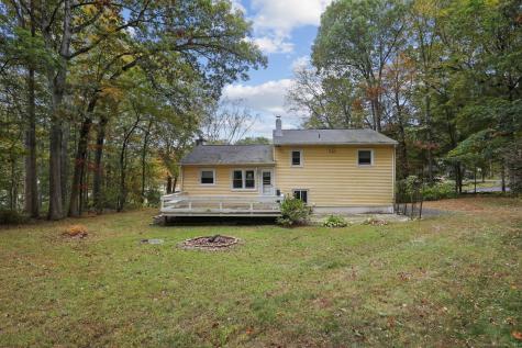 12 Oak Crest Drive Brookfield CT 06804