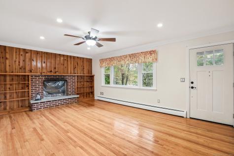 12 Oak Crest Drive Brookfield CT 06804