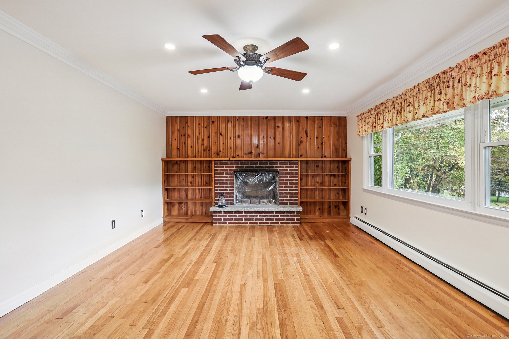 12 Oak Crest Drive Brookfield CT 06804