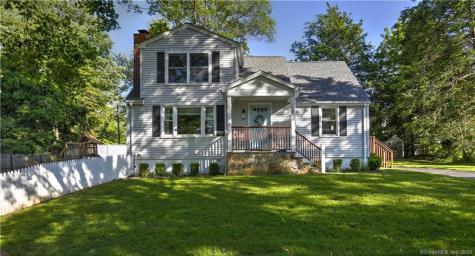 110 Valleyview Place Fairfield CT 06824