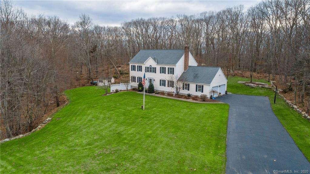 56 Broad Hill Circle Guilford CT 06437