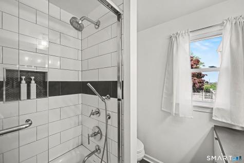 845 Knapps Highway Fairfield CT 06824