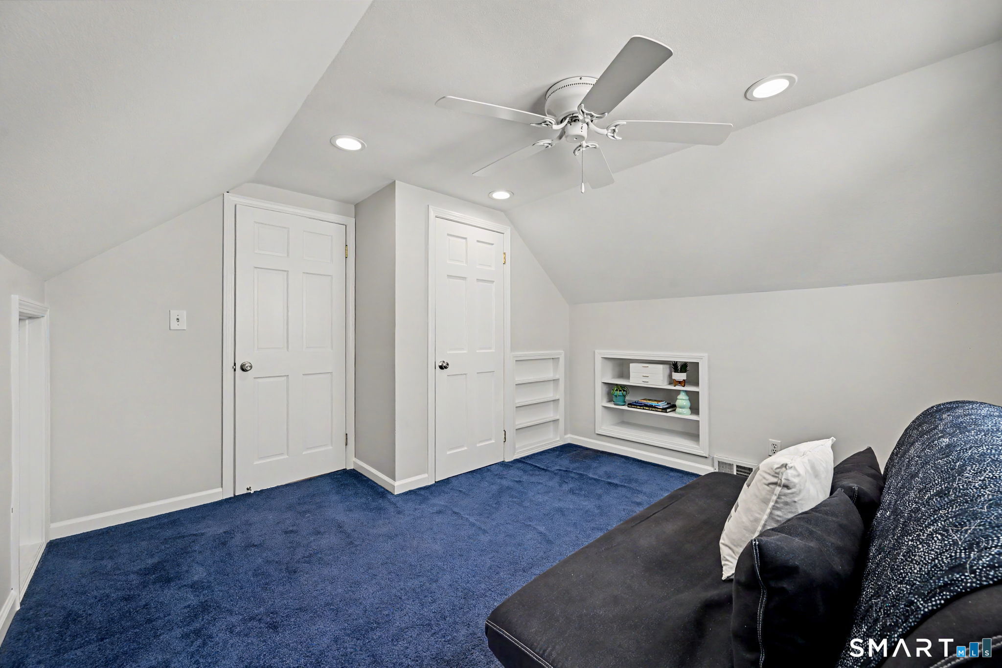 845 Knapps Highway Fairfield CT 06824