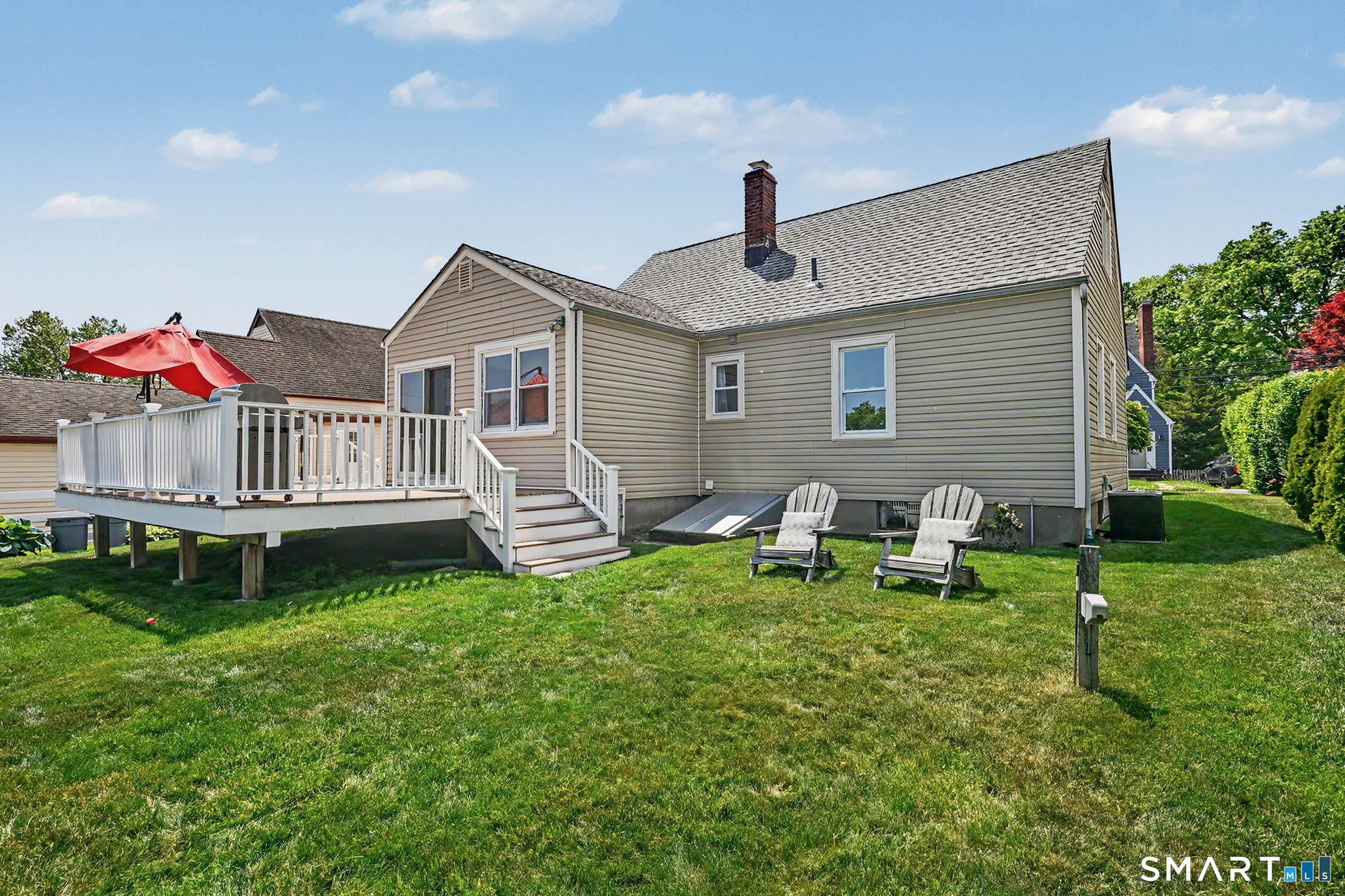 845 Knapps Highway Fairfield CT 06824