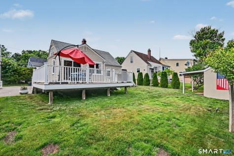 845 Knapps Highway Fairfield CT 06824